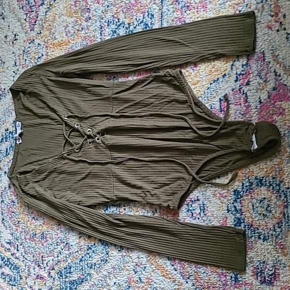 Beautiful Olive Green Long Sleeved Bodysuit - Picture 1 of 5